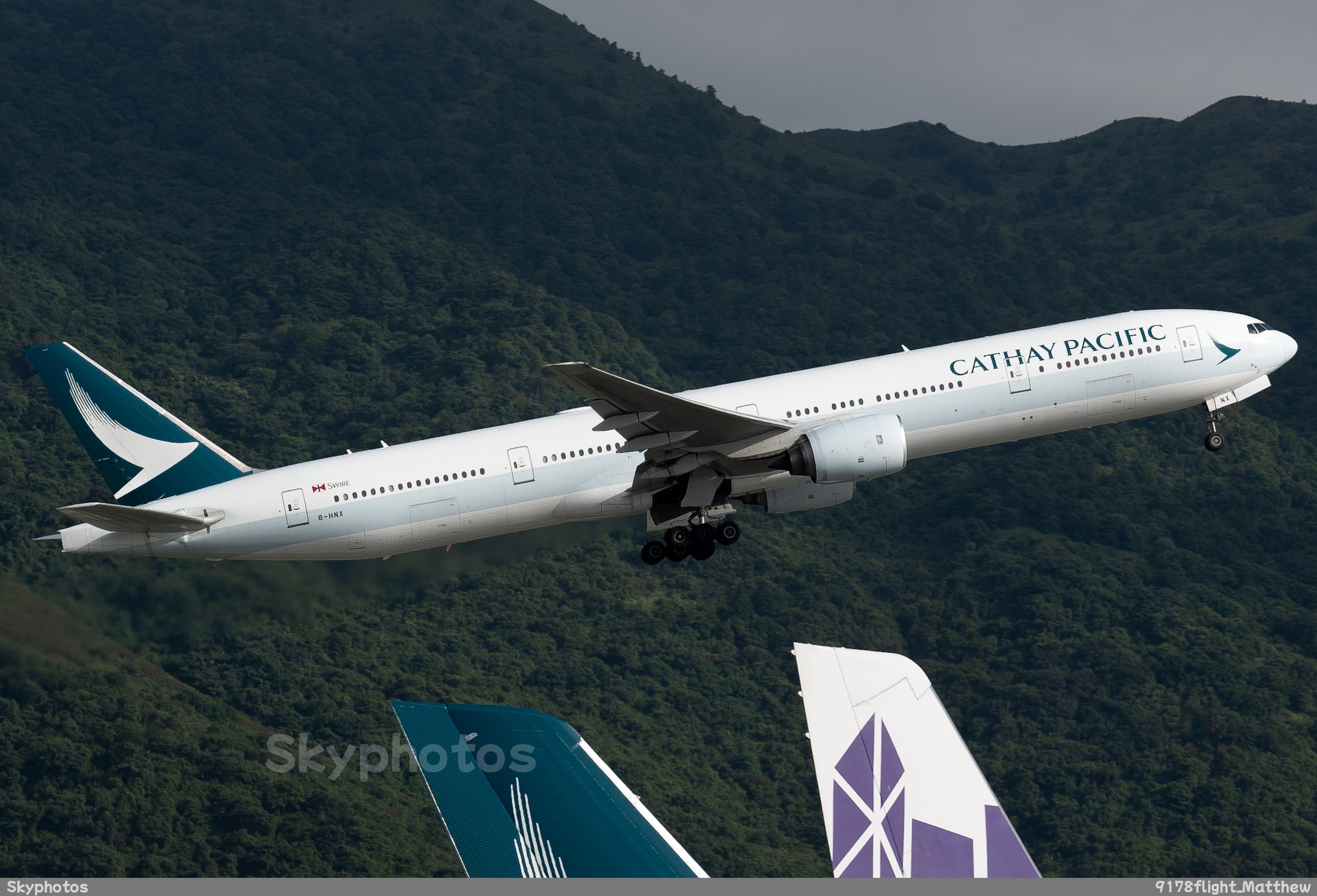 国泰航空 Boeing 777-31H