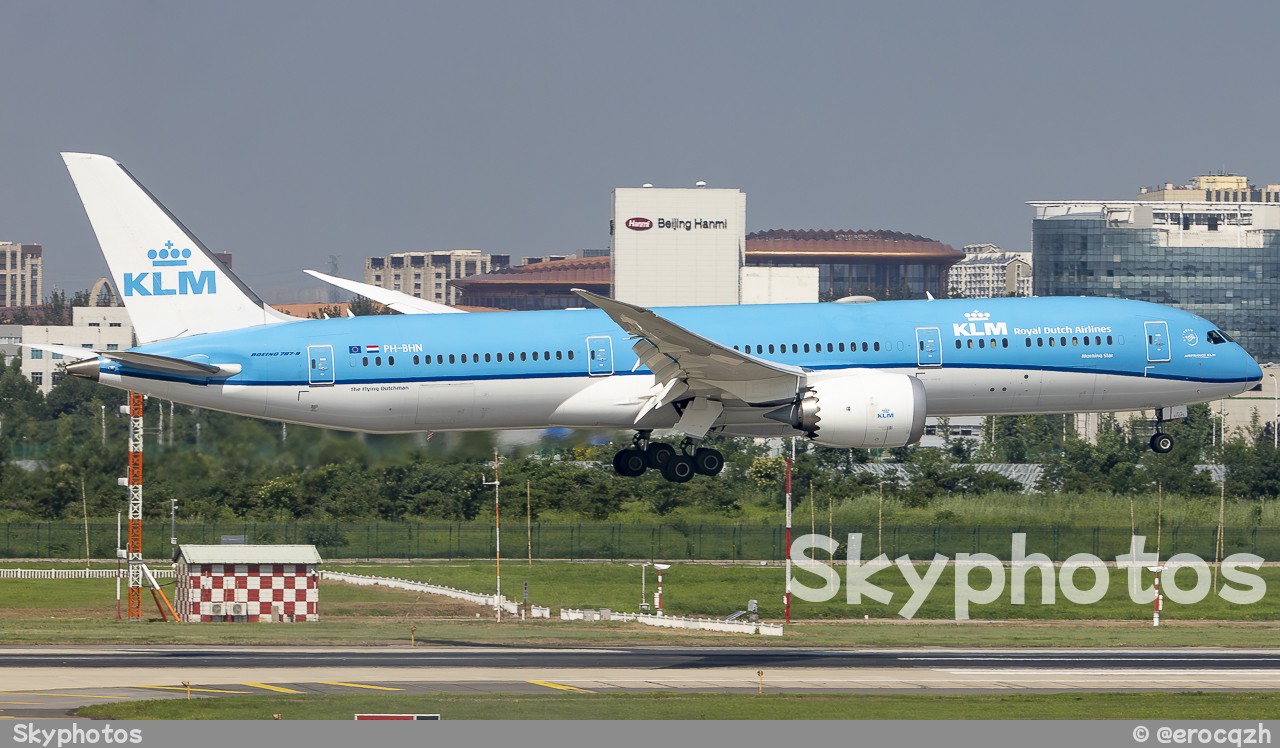 荷兰皇家航空 B787-9