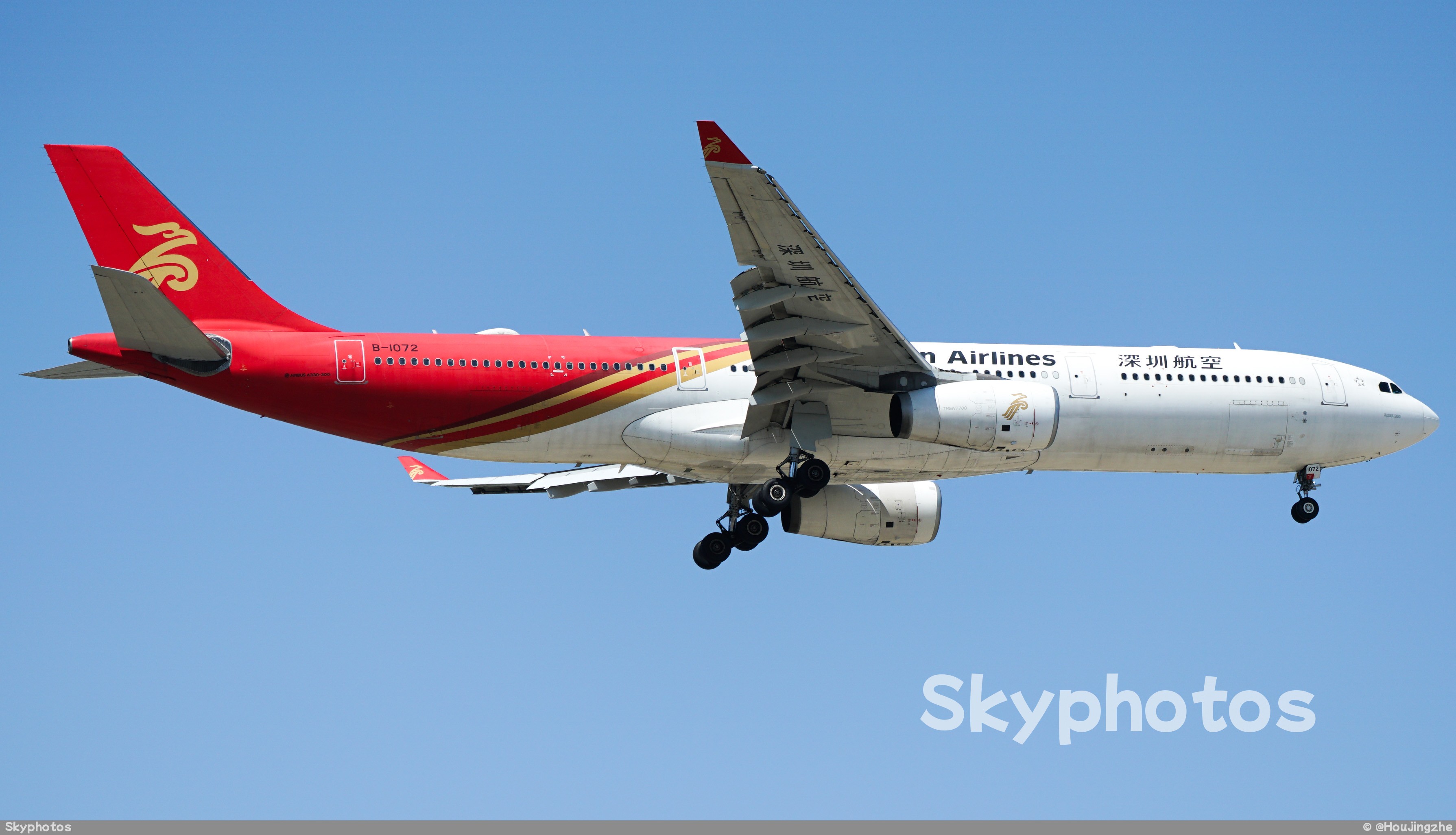 深圳航空 A330-343X