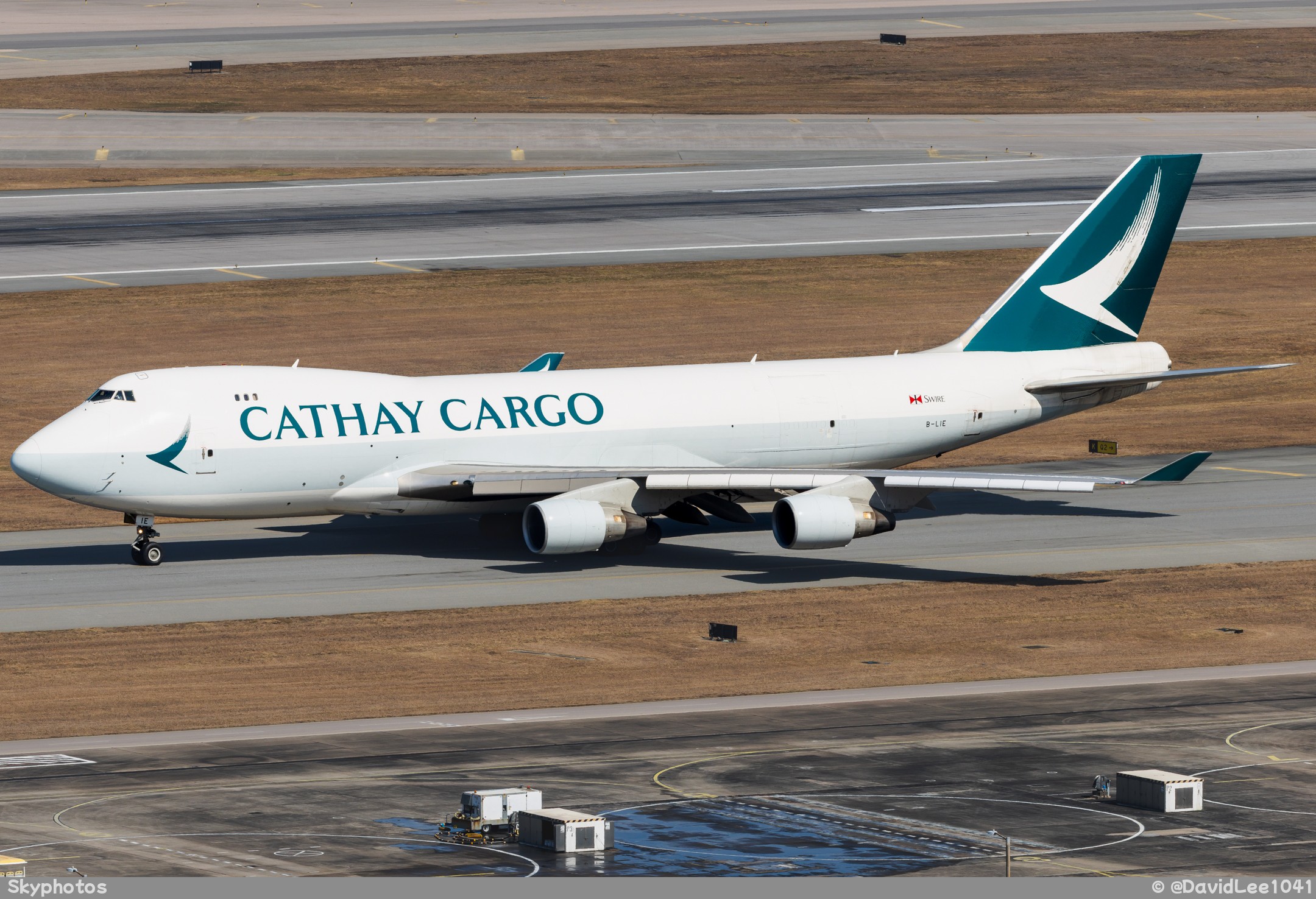 国泰航空 B747-467(ERF)