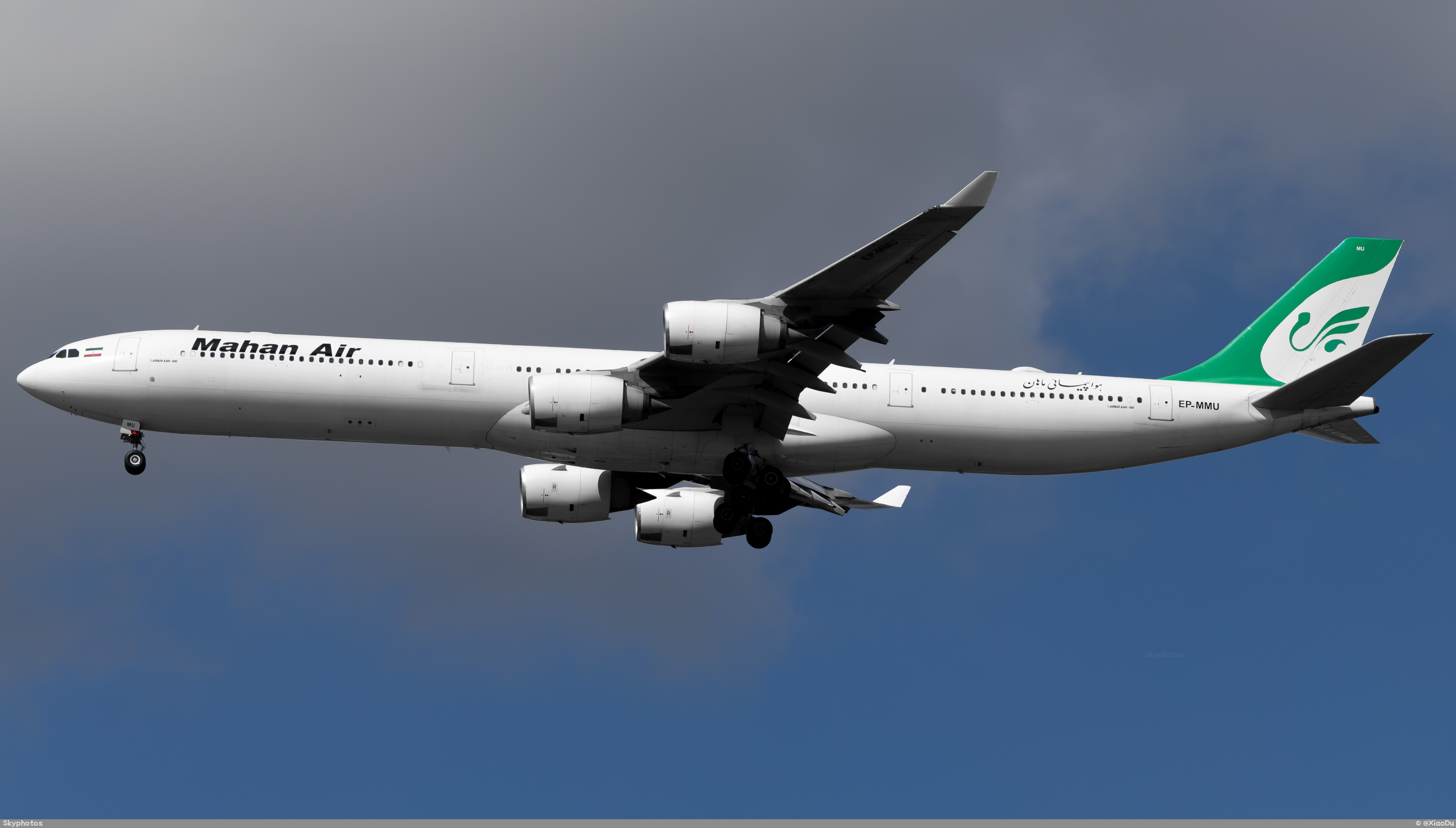 马汉航空 Airbus A340-642