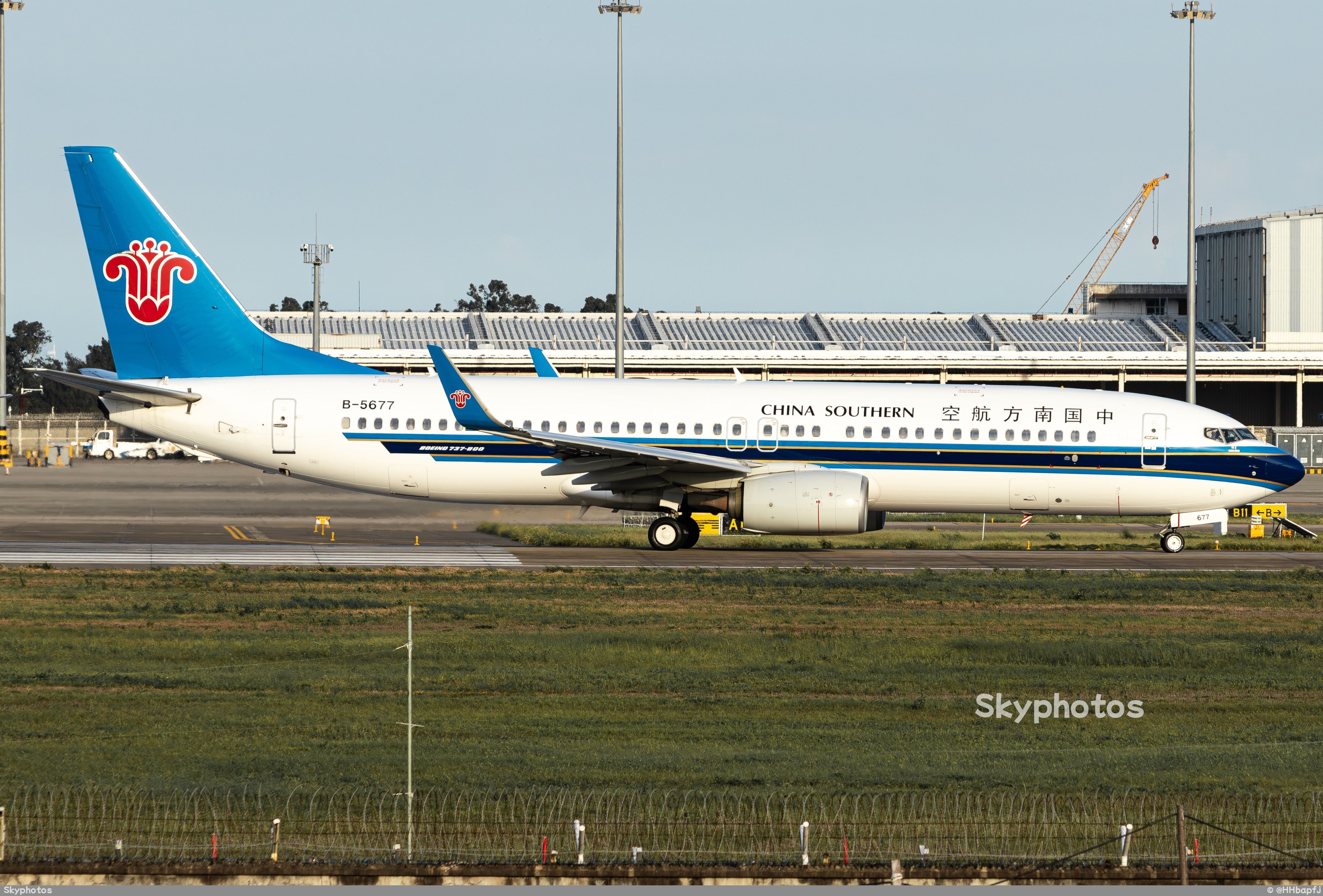 中国南方航空 B737-81B(WL)