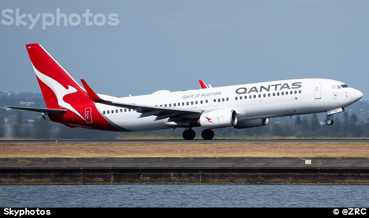 澳洲航空 B737-838