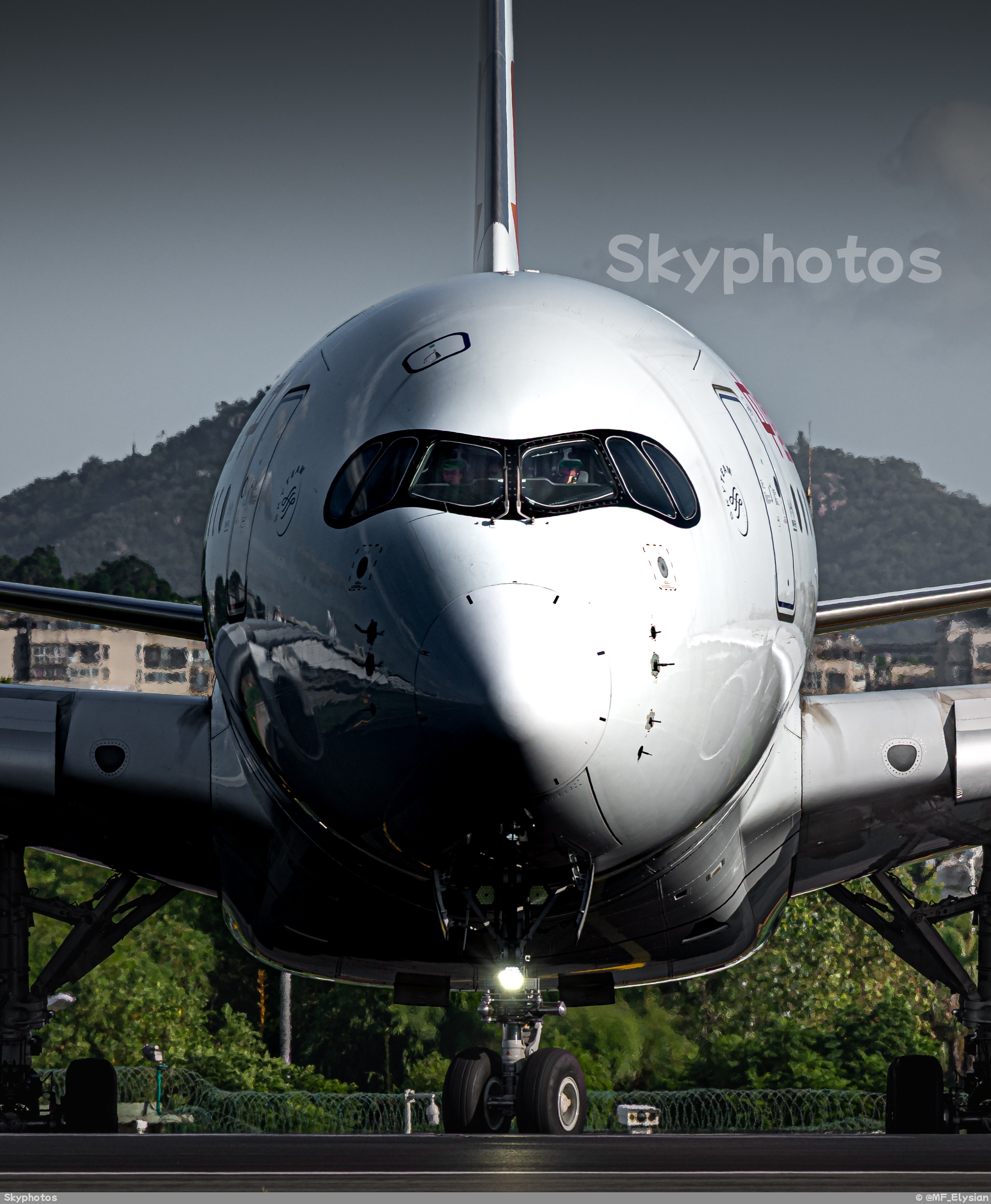 中国东方航空 A350-941