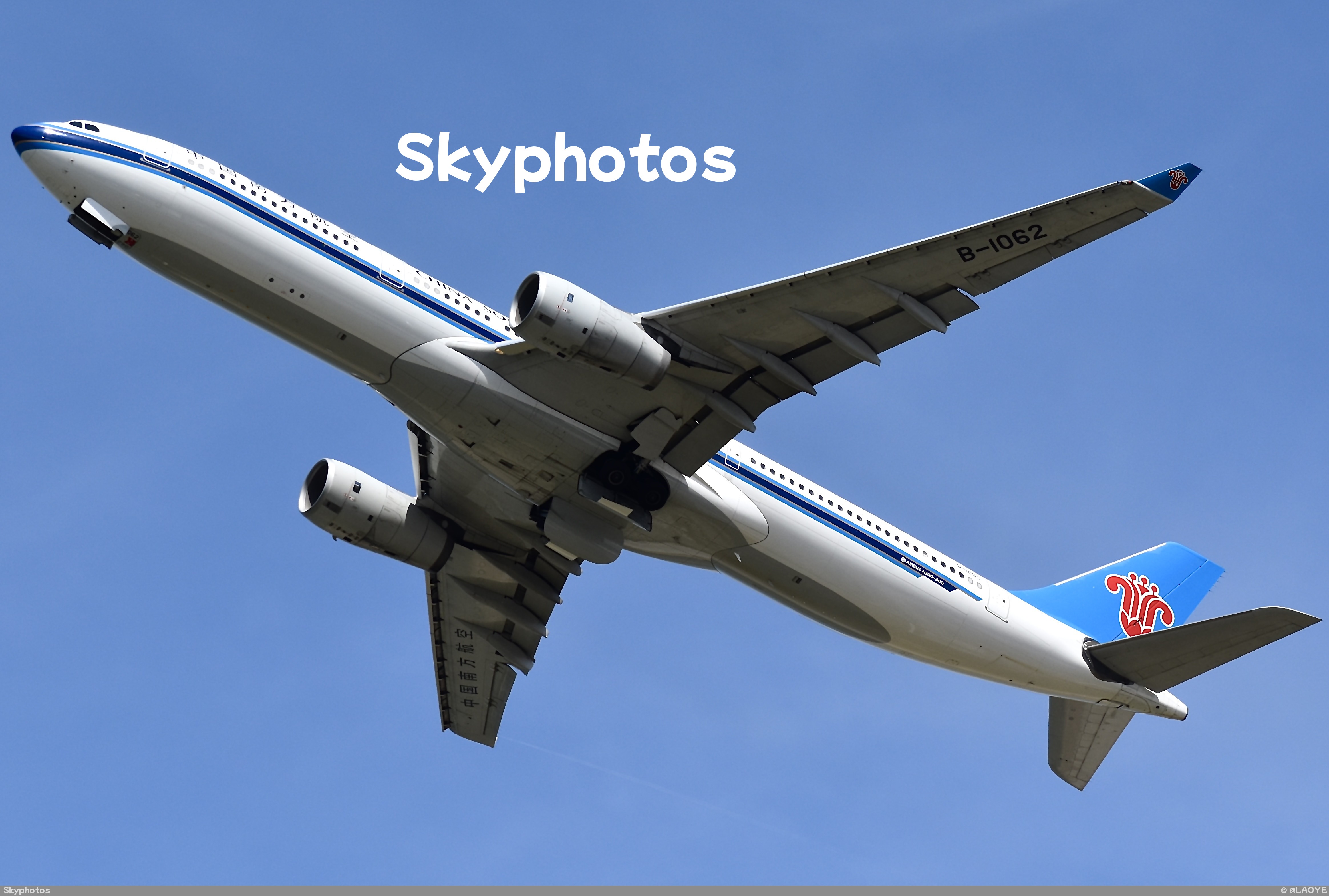 中国南方航空 A330-343X