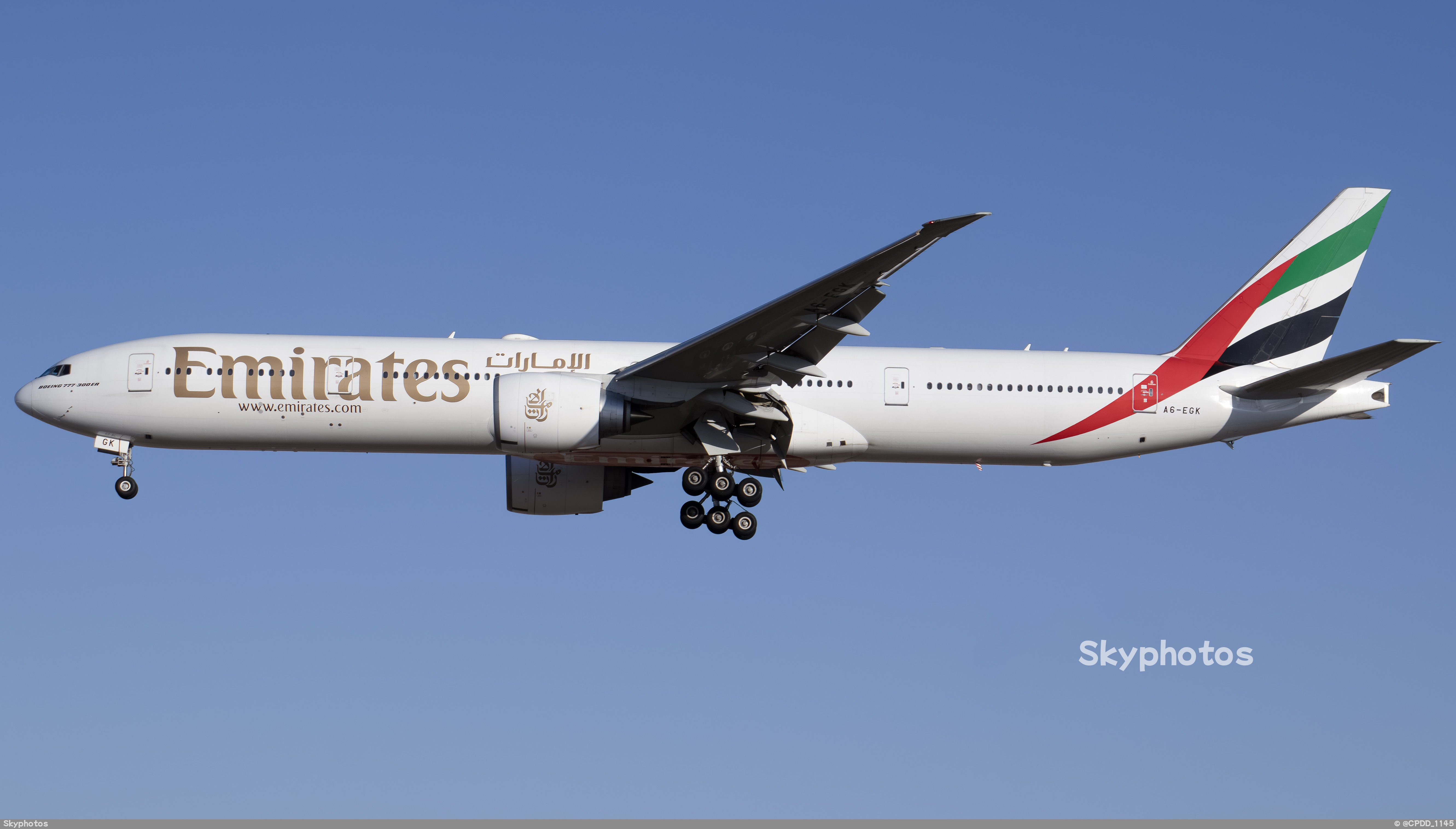 阿联酋航空 Boeing777-31HER