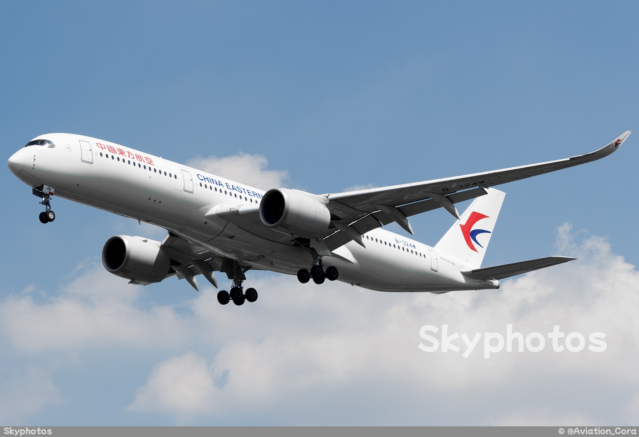 中国东方航空 A350-941