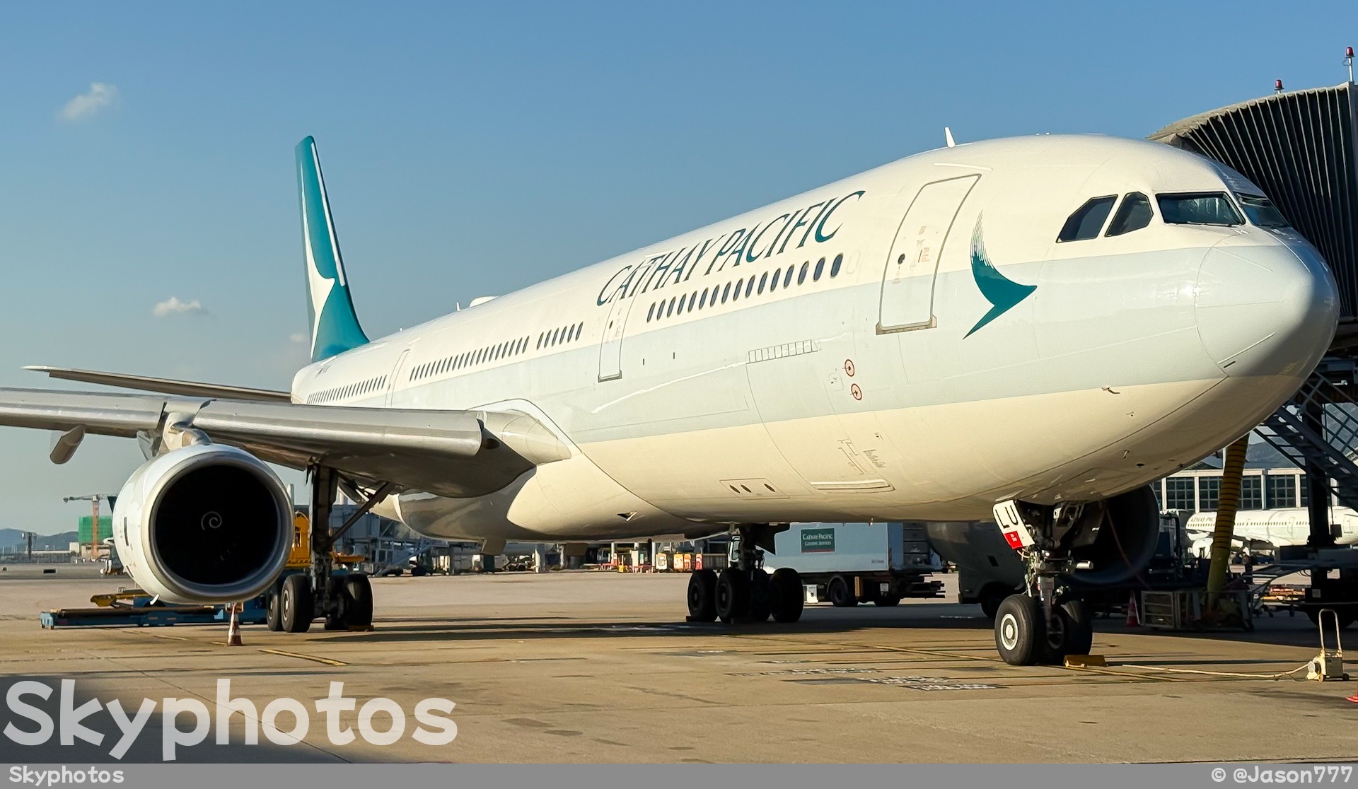 国泰航空 A330-343X