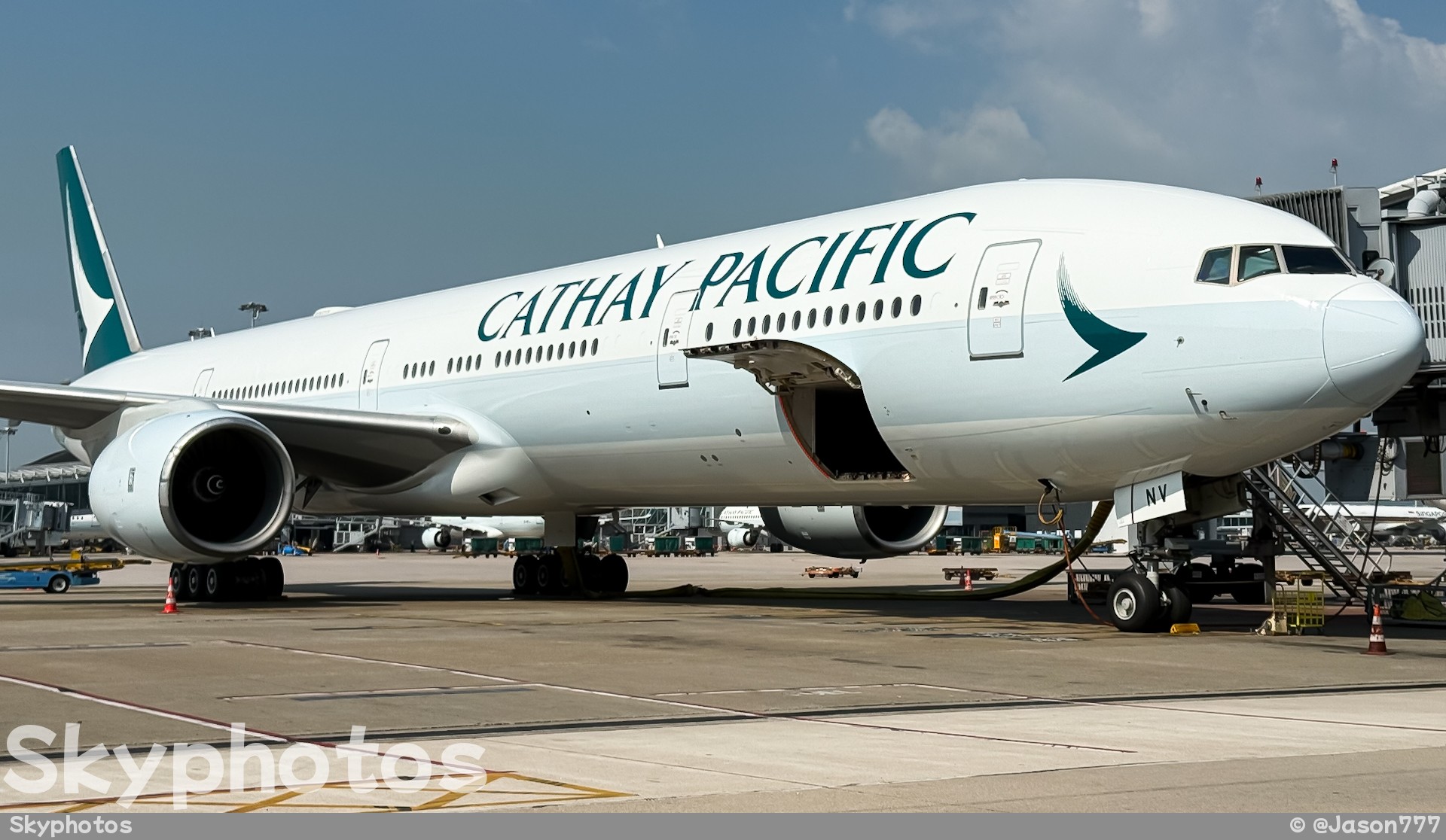 国泰航空 B777-31H