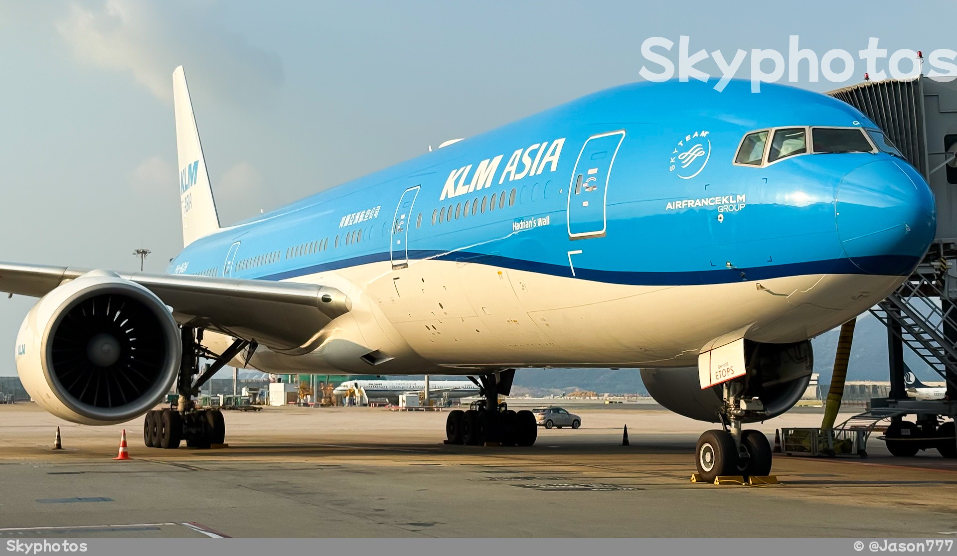 荷兰皇家航空(荷亚航) B777-206(ER)