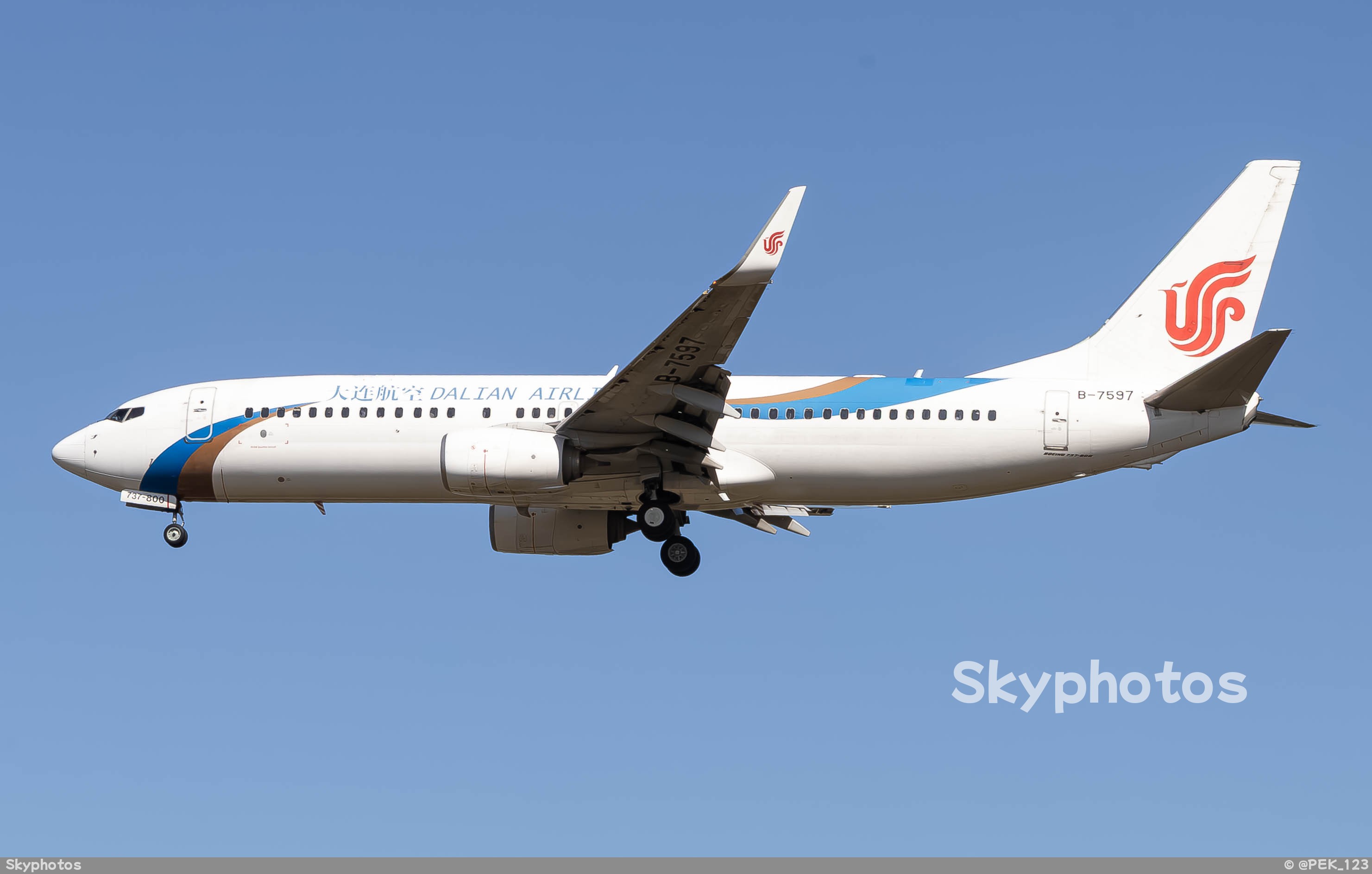 大连航空 Boeing737-800