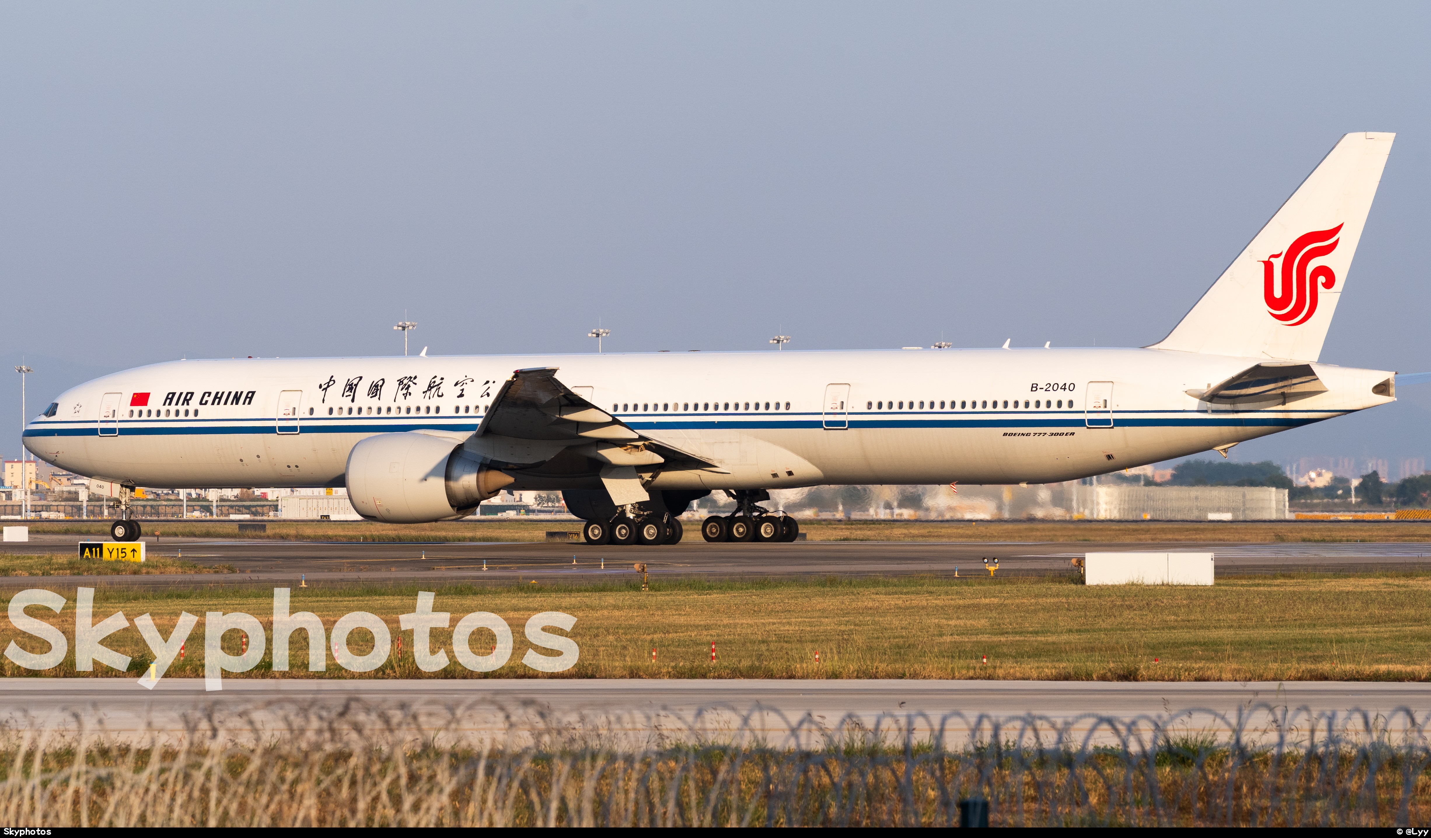 中国国际航空 B777-39L(ER)