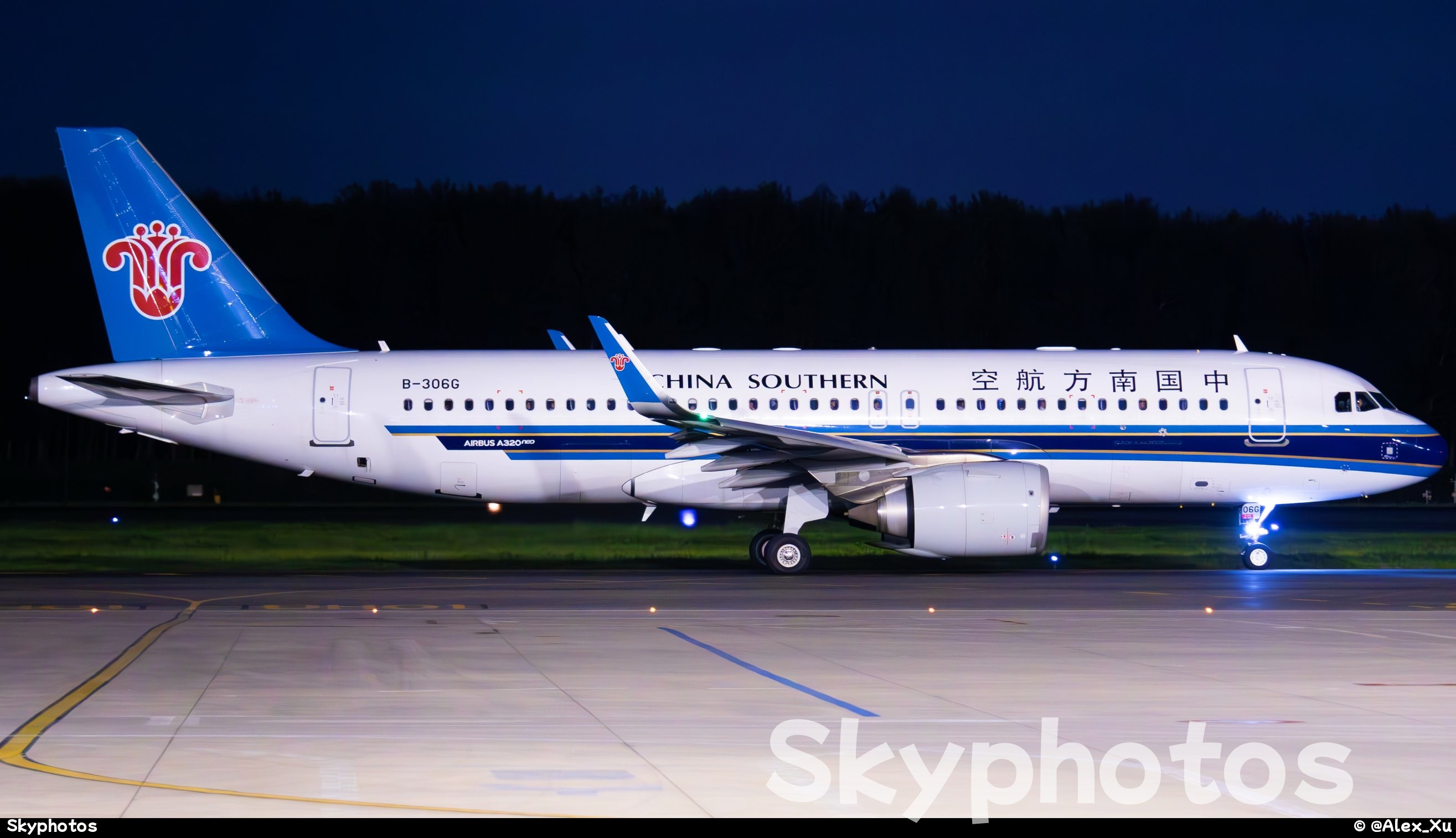 中国南方航空 A320-251N